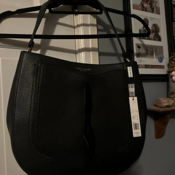 Marc Jacobs Black Leather Women's Bag - Picture 6 of 6